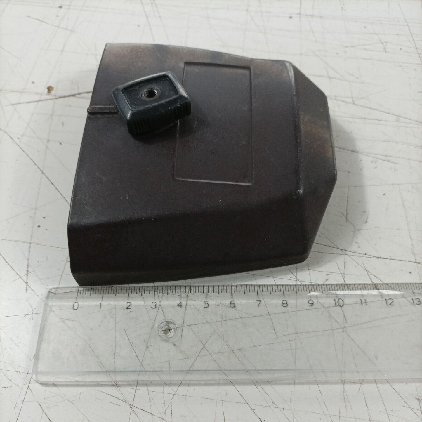 MOTOSEGA CASTOR C70 ALPINA A70 COPERCHIO FILTRO DELL'ARIA MARRONE ORIGINALE