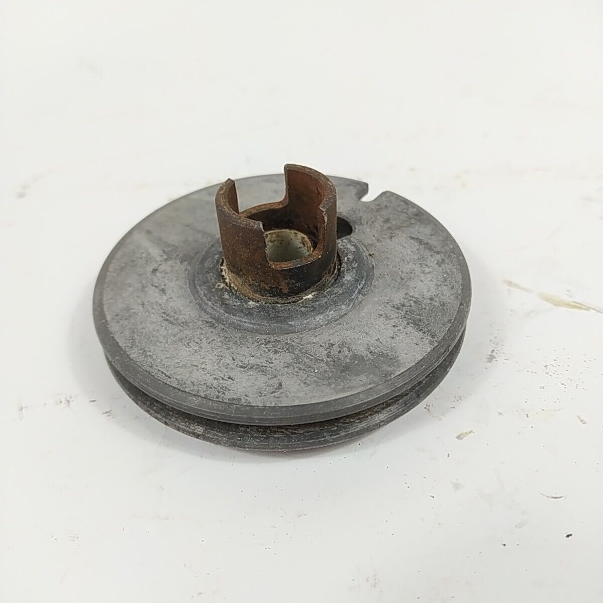 COPERCHIO E PULEGGIA avviamento PER MOTOSEGA HOMELITE SUPER XL ricambi usati