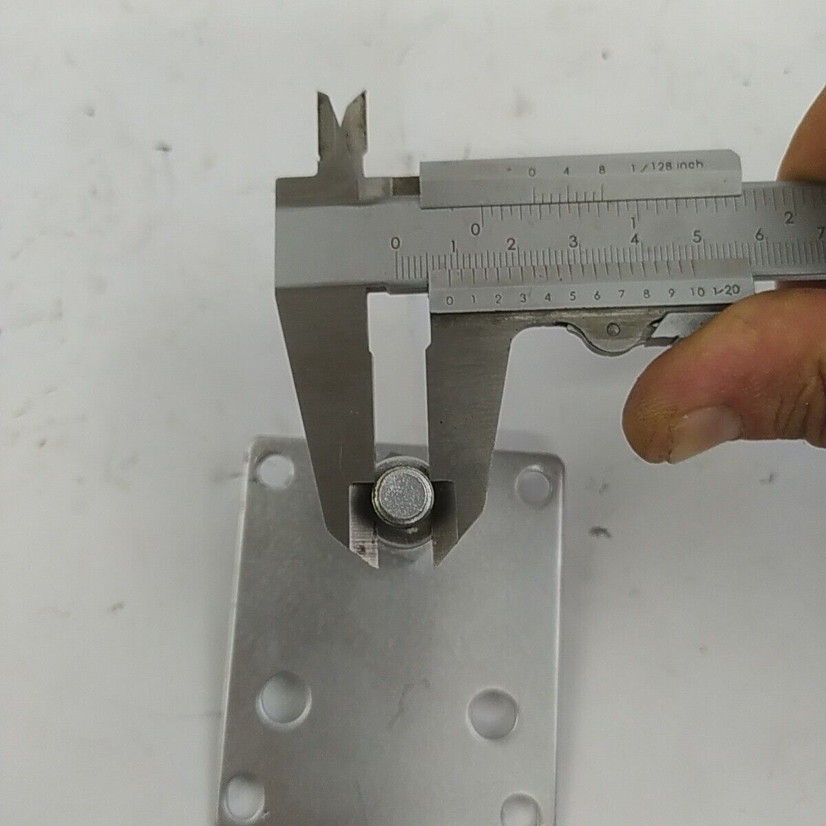 Ricambio STAFFA PIASTRA MOTORE a zaino usato per decespugliatore KAWASAKI TD 40