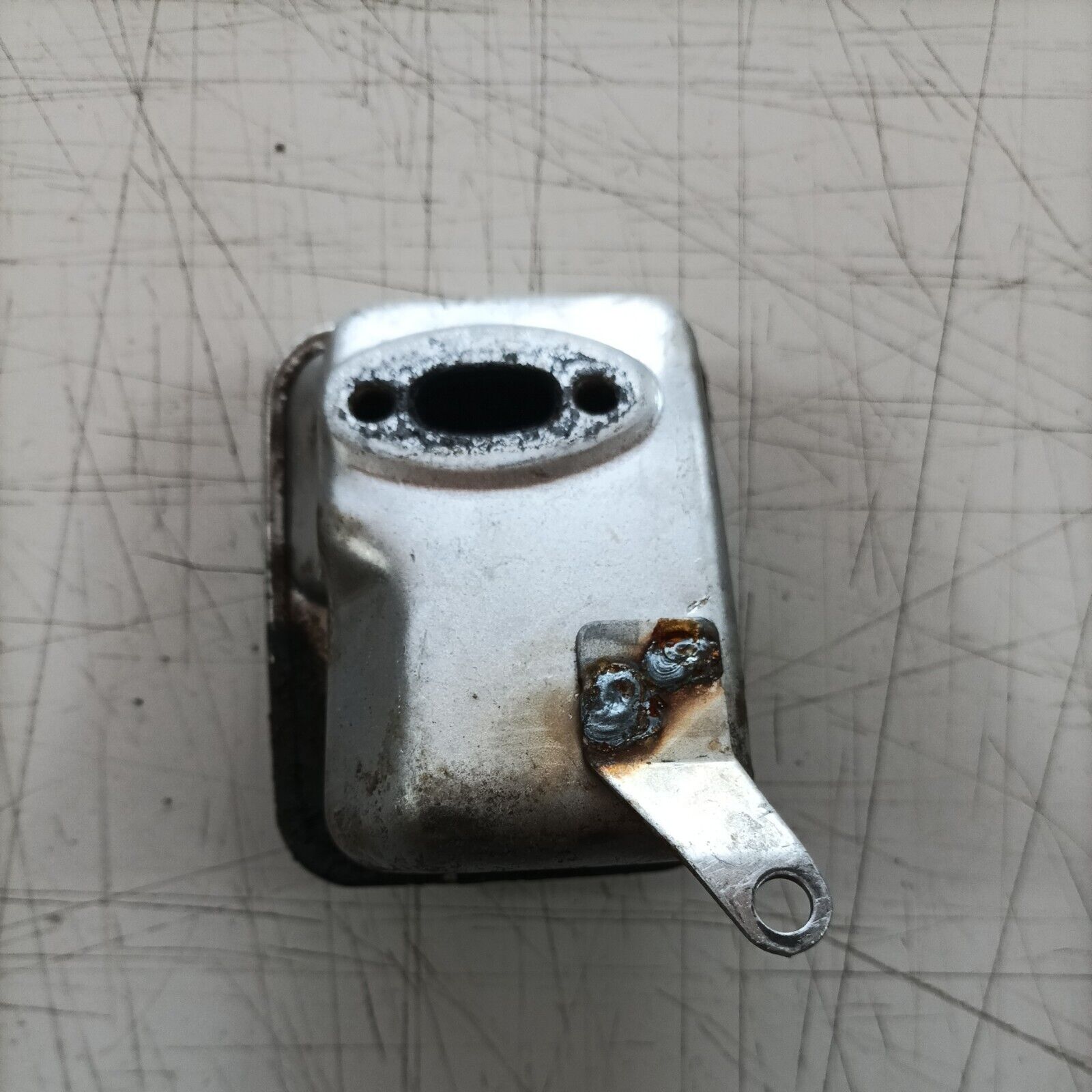 DECESPUGLIATORE ALPINA BC 35 S MARMITTA SILENZIATORE TERMINALE ricambi usato