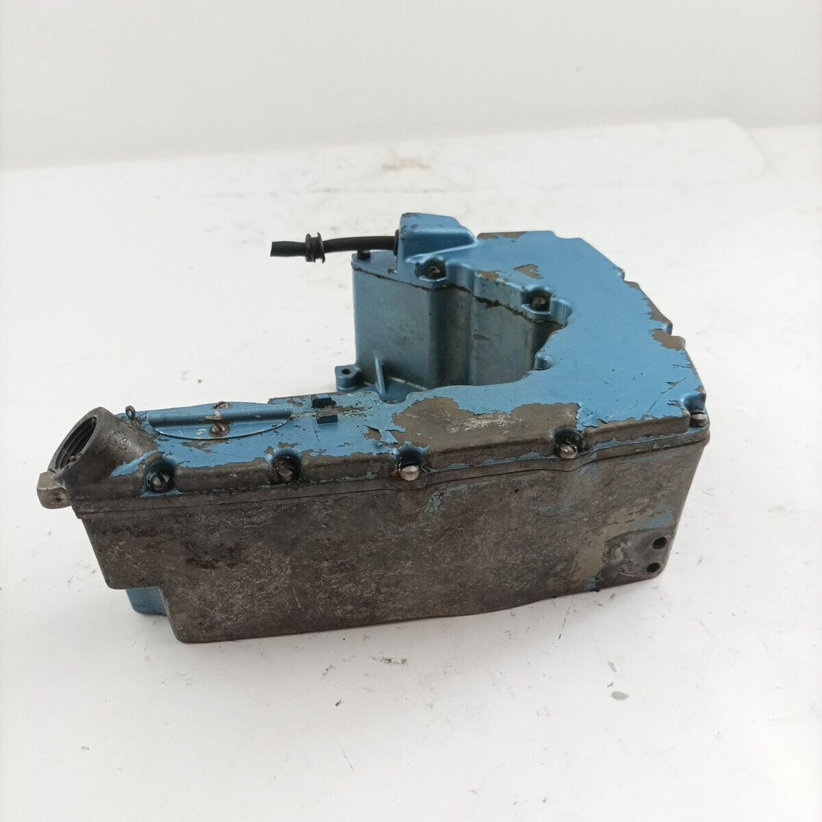 Ricambi telaio SERBATOIO CARBURANTE BENZINA OLIO usati MOTOSEGA HOMELITE XL - 12