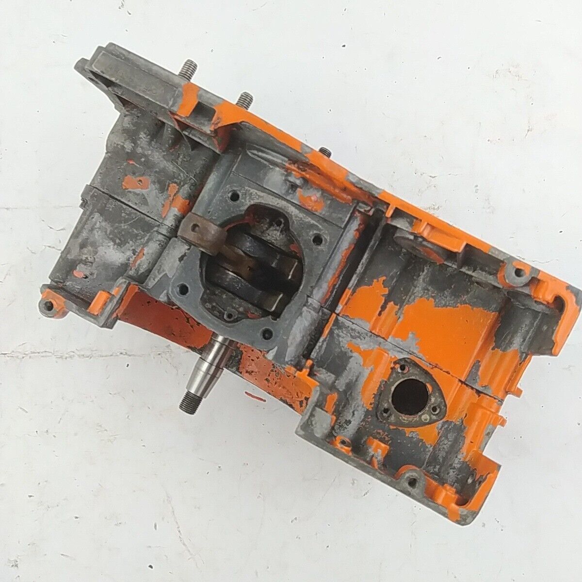 Ricambio Per motosega OLEO MAC 251 CARTER BASAMENTO CILINDRO telaio usati