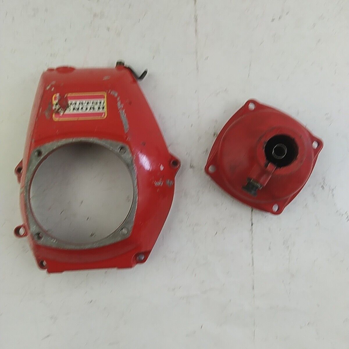 Ricambio SUPPORTO CAMPANA FRIZIONE Usato per decespugliatore Komatsu ZENOAH G4K