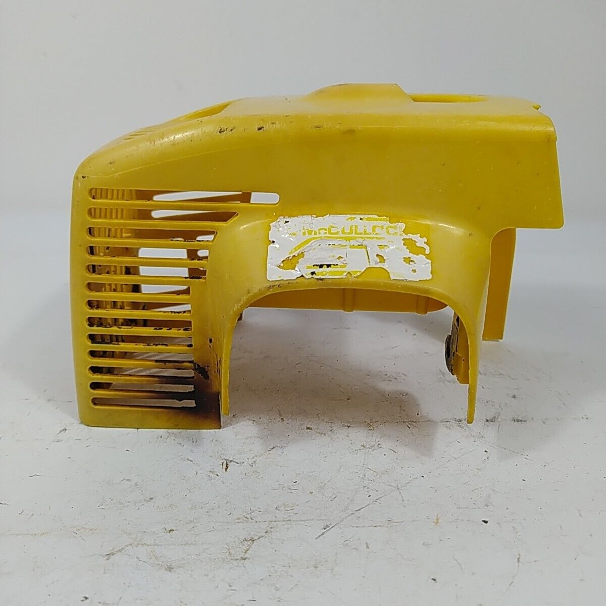 ricambio COPERCHIO copri motore usato ORIGINALE DECESPUGLIATORE MCCULLOCH GT