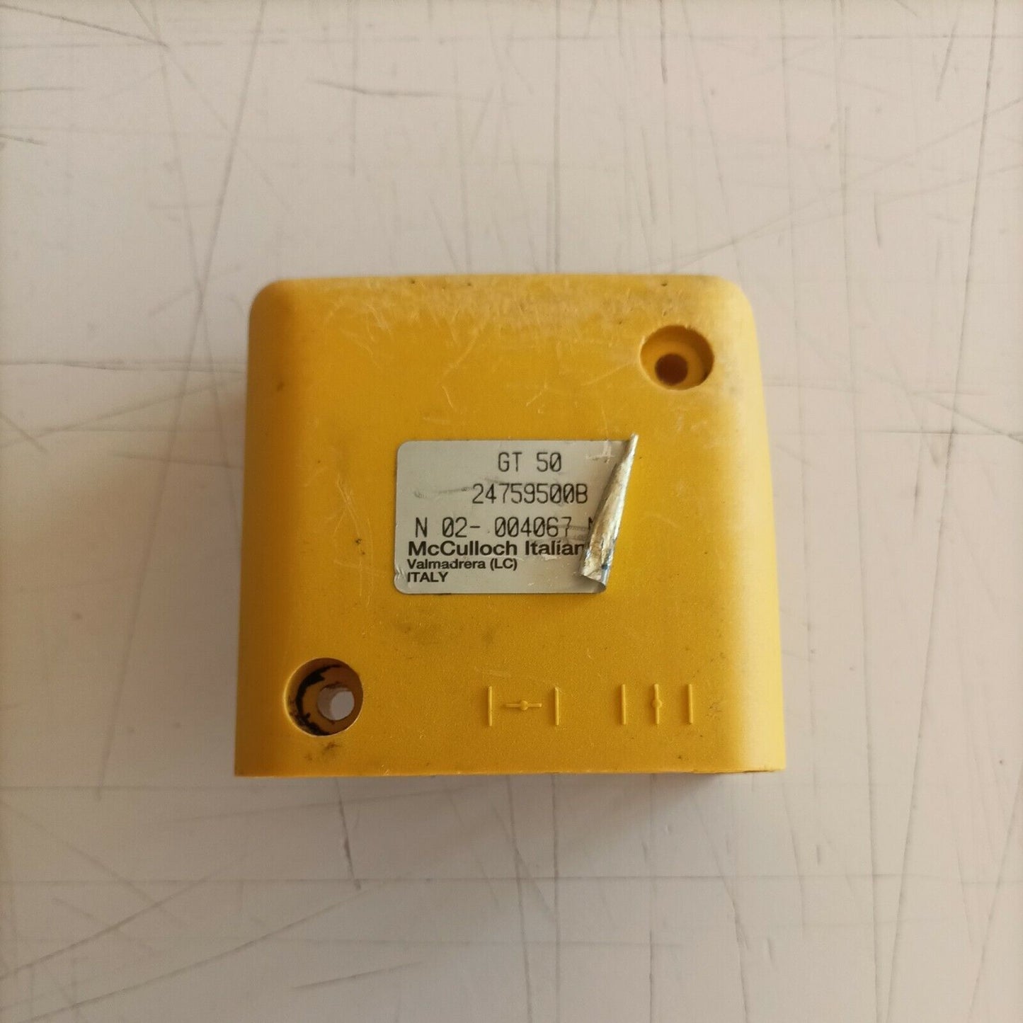 ricambio COPERCHIOFILTRO ARIA usato per DECESPUGLIATORE McCULLOCH GT 40 42 52