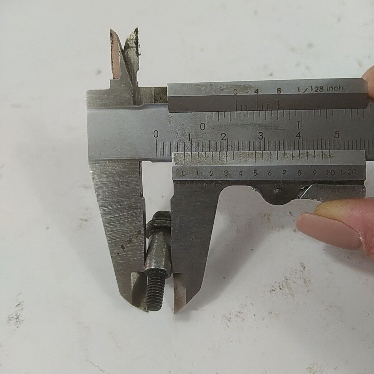 VITI BASAMENTO CILINDRO MOTORE per motosega OLEO MAC GS 440 ricambi usati