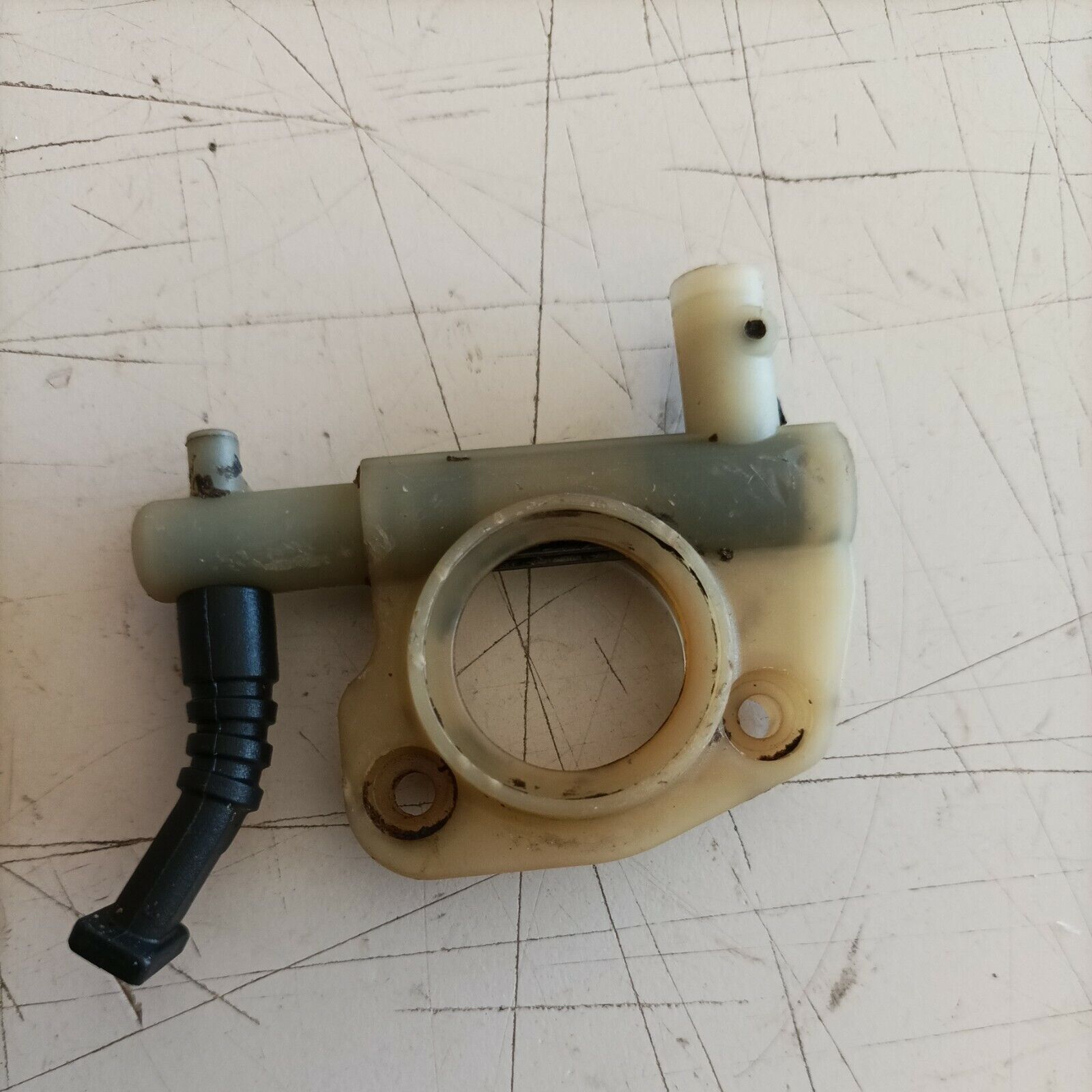 POMPA OLIO originale PER MOTOSEGA EMAK OLEOMAC 940 940C ricambi usati