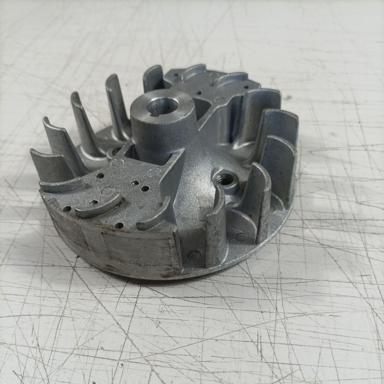 DECESPUGLIATORE ALPINA BC 35 S VOLANO MAGNETICO ACCENSIONE ricambio usato
