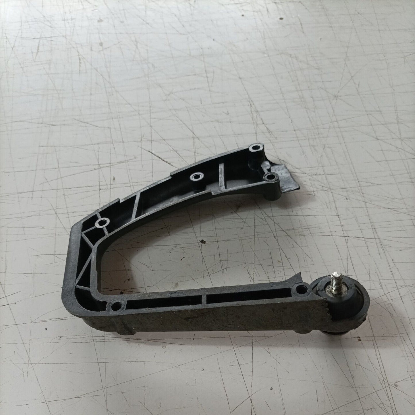 LATO MANIGLIA IMPUGNATURA COMANDI E SUPPORTO PER MOTOSEGA CASTOR C70 ALPINA A70