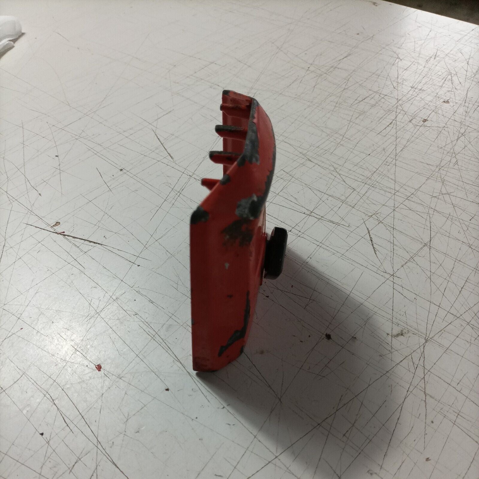 COPERCHIO TAPPO COPRI FILTRO DELL' ARIA PER MOTOSEGA CASTOR C70 ALPINA A70