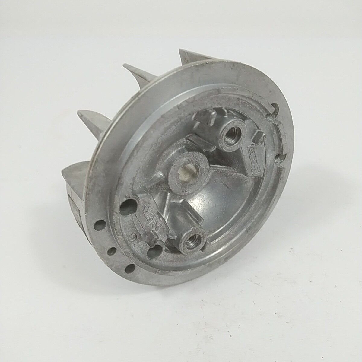 Ricambio per decespugliatore EFCO 8420 8425 VOLANO MAGNETICO DI AVVIAMENTO usato