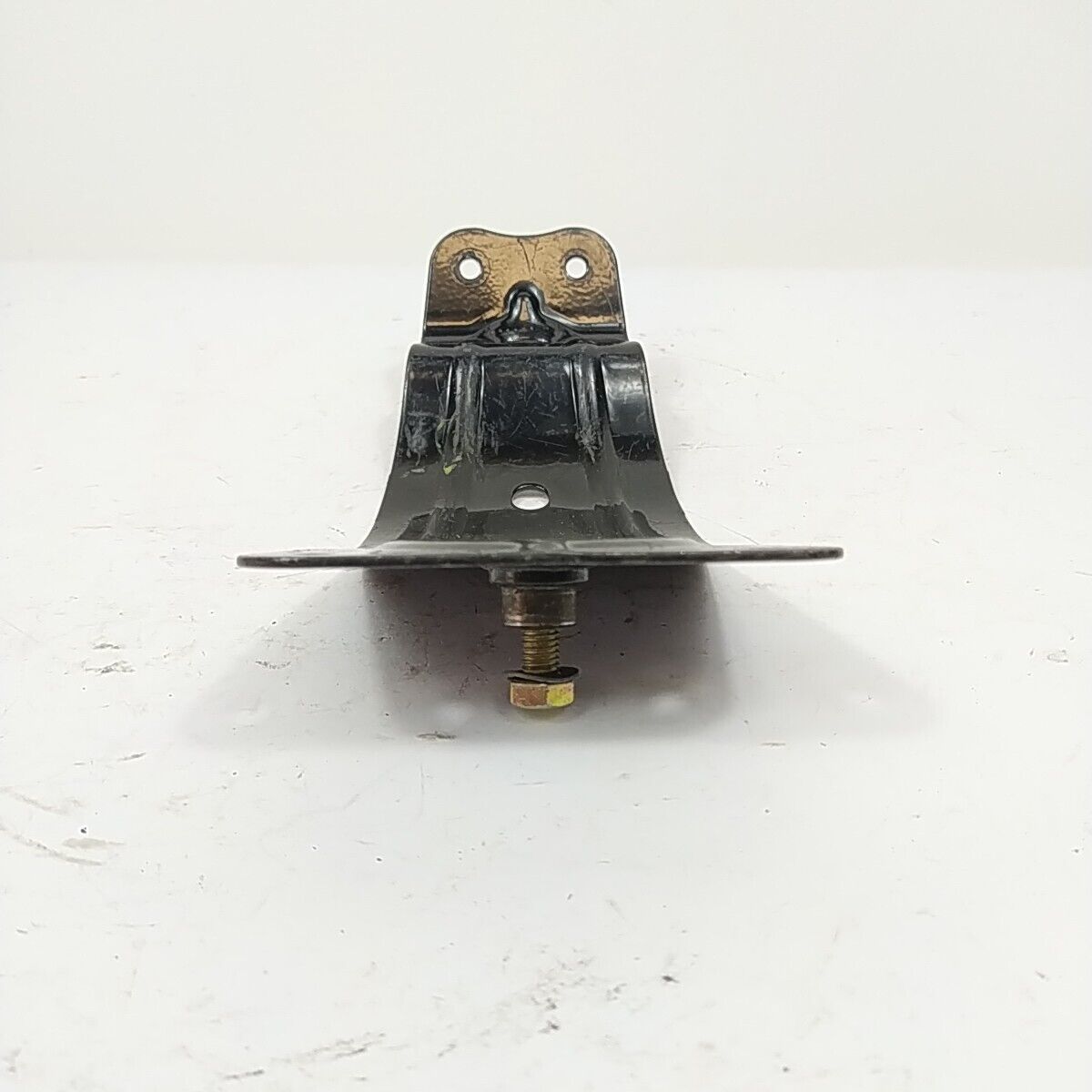 Ricambi usati per decespugliatore MCCULLOCH BP 38 staffa support motore a zaino 