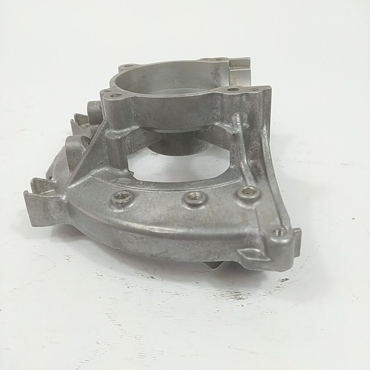 Ricambio usato CARTER BASAMENTO CILINDRO per decespugliatore MITSUBISHI T200