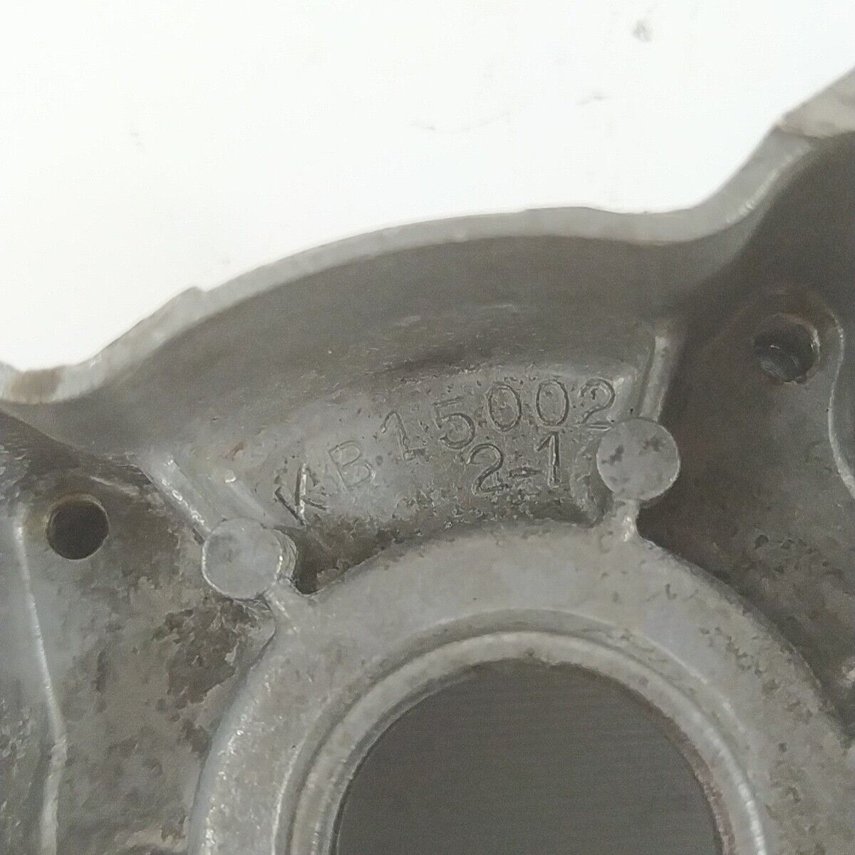 Ricambio CARTER BASAMENTO MOTORE usato per decespugliatore MITSUBISHI MARUYAMA