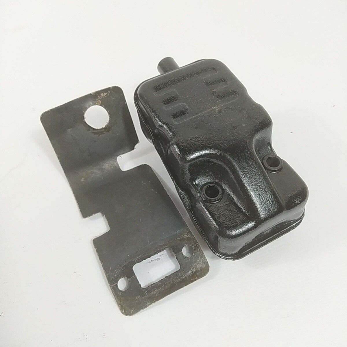 Ricambio MARMITTA TERMINALE DI SCARICO usato decespugliatore Komatsu ZENOAH G3K