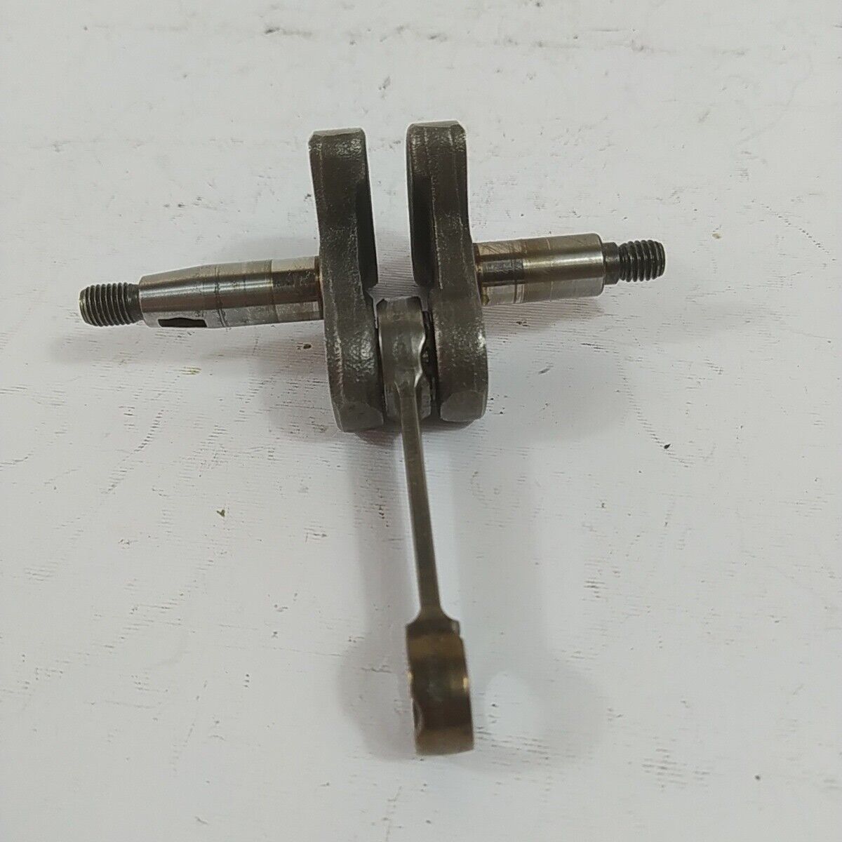 Ricambio ALBERO MOTORE ORIGINALE usato per decespugliatore ZENOAH G43L