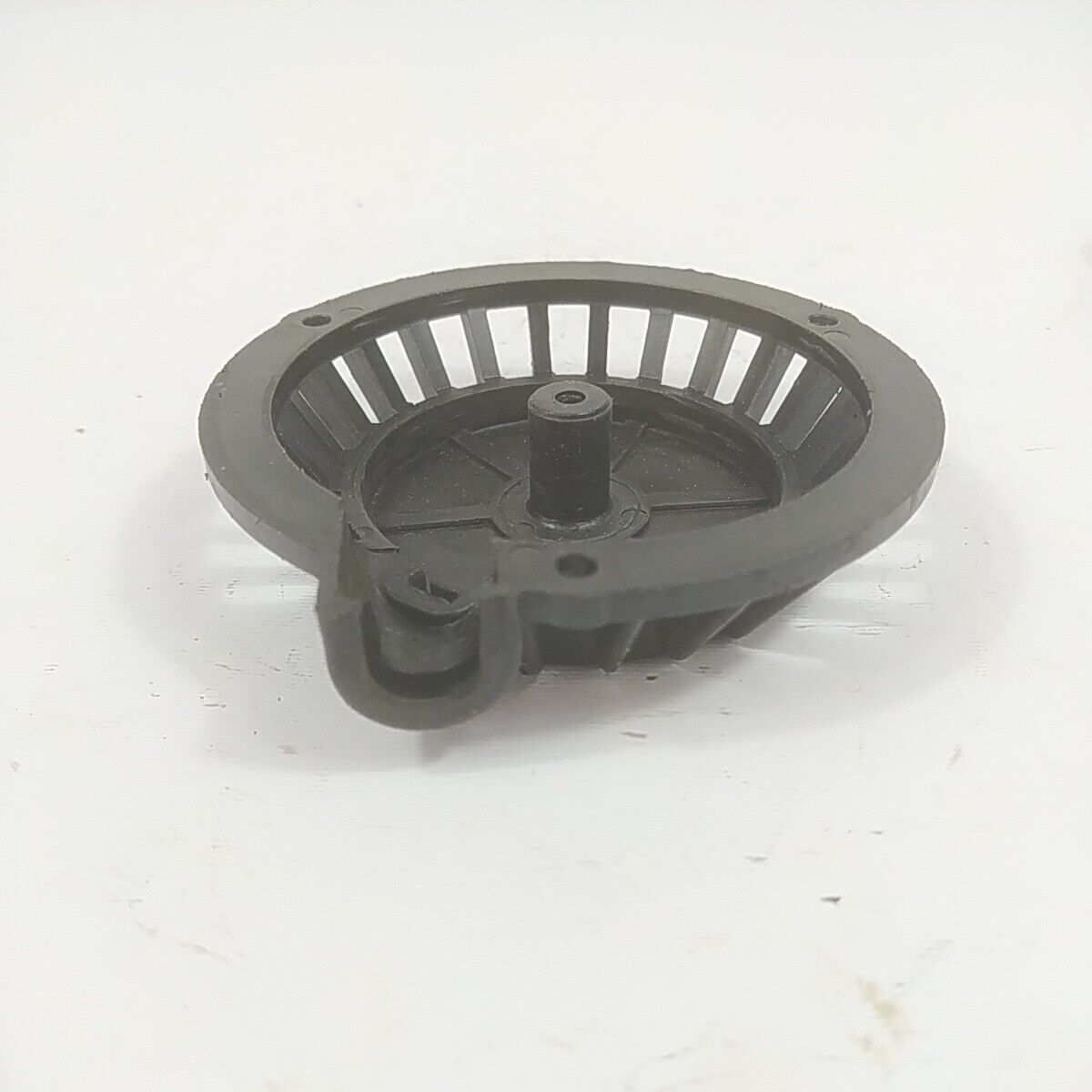 Ricambio COPERCHIO DI AVVIAMENTO A STRAPPO per decespugliatore BEAR 27 FC usato