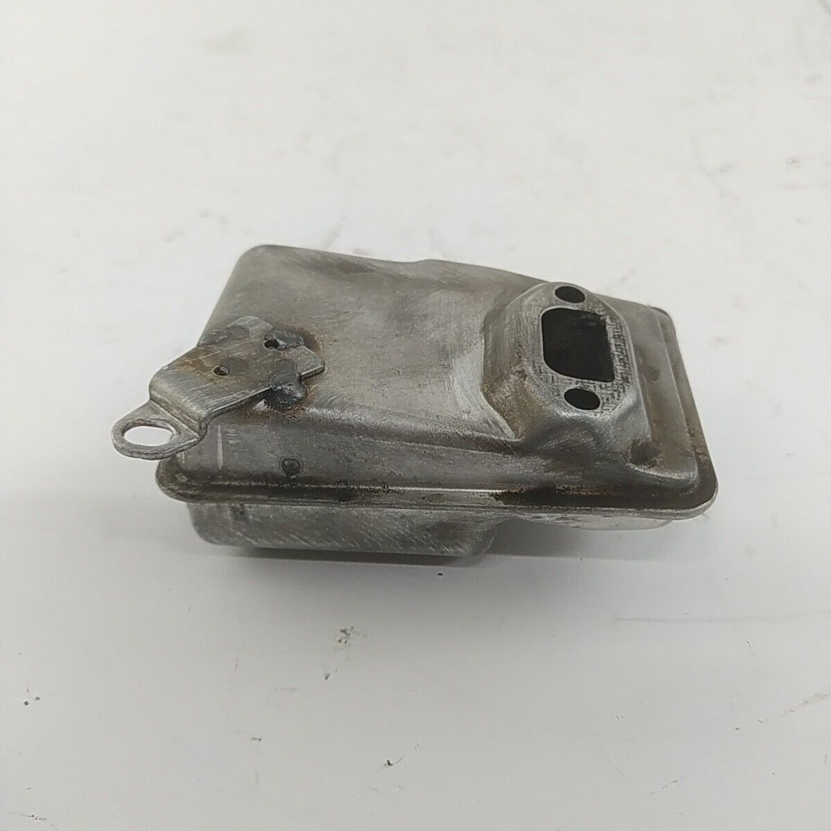 Ricambio usato MARMITTA silenziatore DI SCARICO per MOTOSEGA Echo 330 EVL