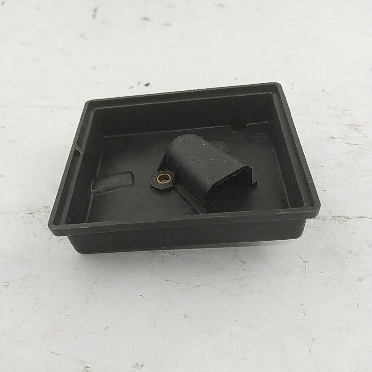 Ricambio SCATOLA FILTRO ARIA usato DECESPUGLIATORE MCCULLOCH CABRIO Elite 
