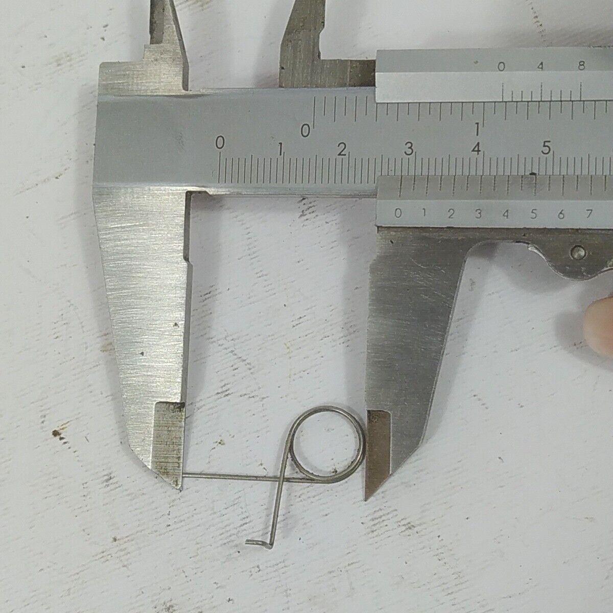 Ricambio per motosega ALPINA 500 MOLLA LEVA DI ACCELERAZIONE COMANDI usato