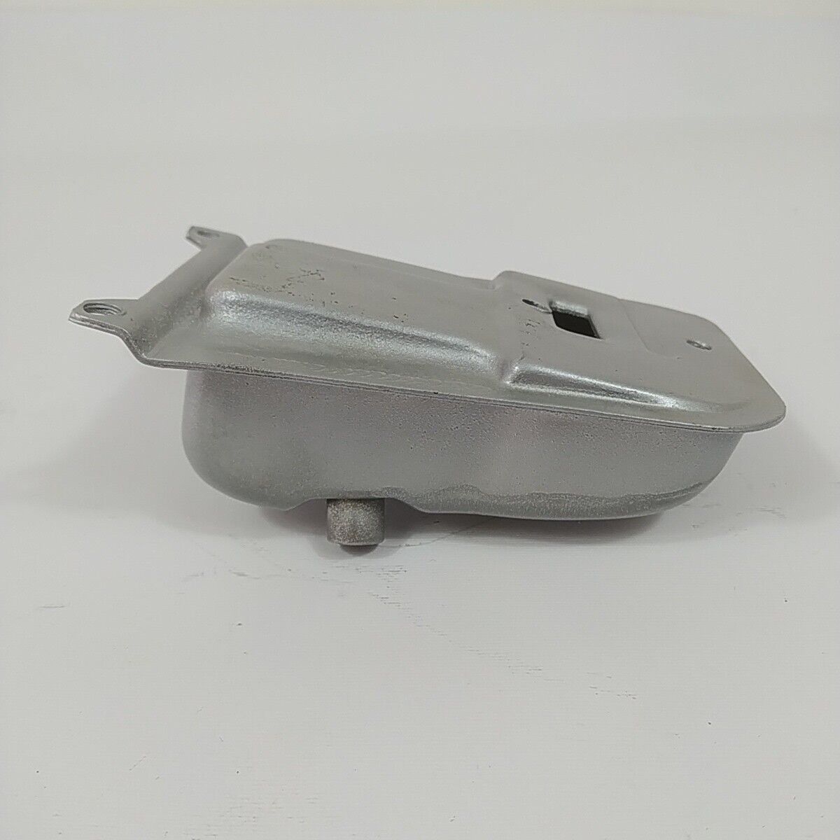 Ricambi usati per decespugliatore MCCULLOCH BP 38 MARMITTA TERMINALE DI SCARICO