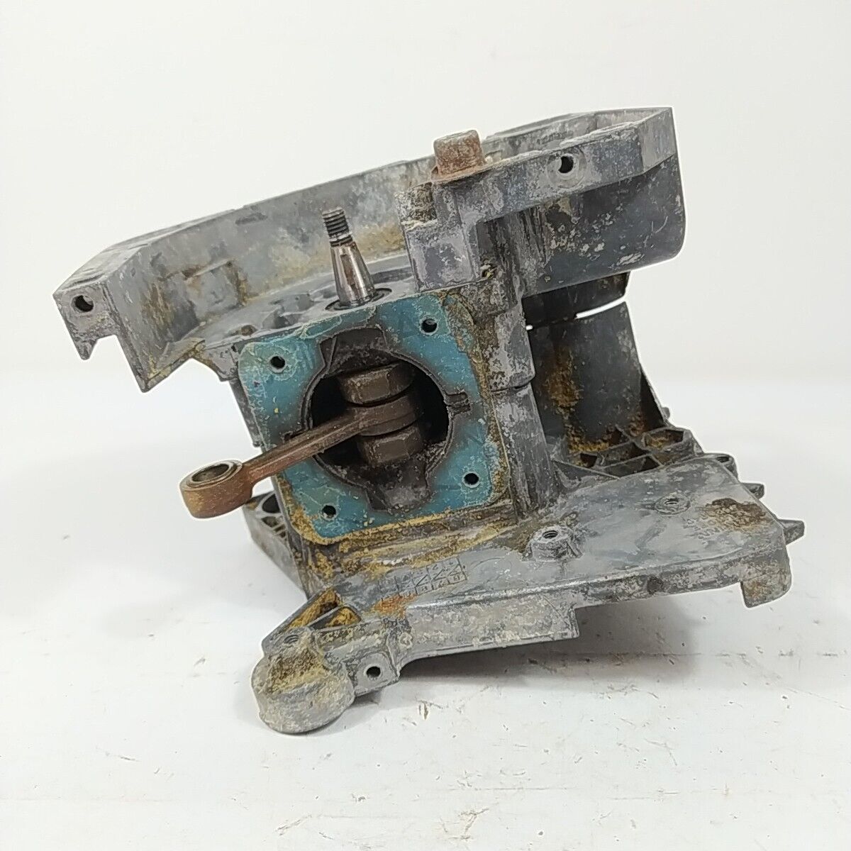 Ricambio CARTER BASAMENTO ALBERO MOTORE PER MOTOSEGA ALPINA CASTOR CP 510 usato 