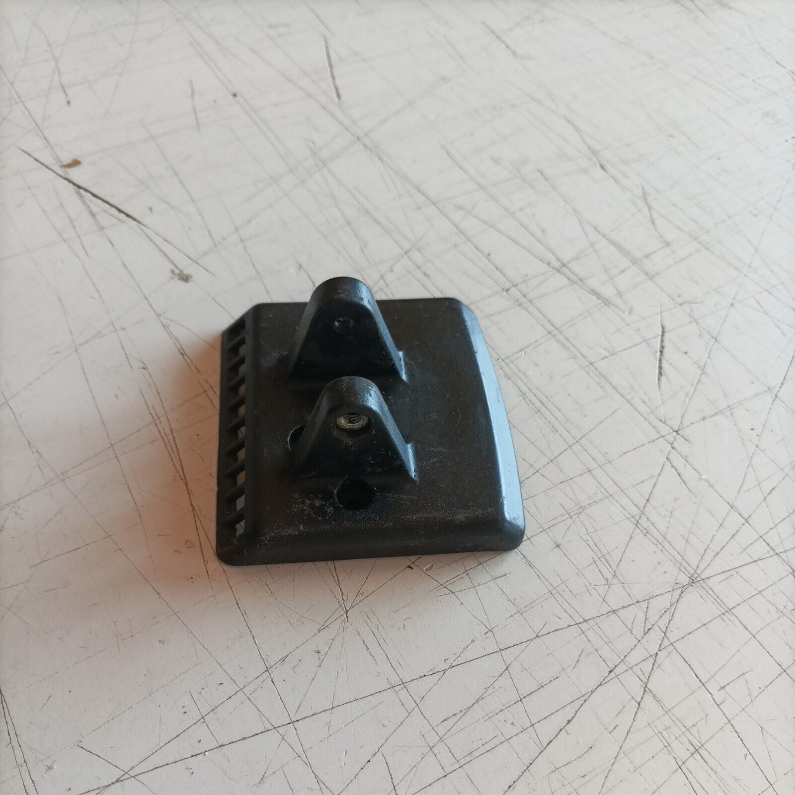 supporto MANIGLIA PER MOTOSEGA EMAK OLEO MAC 935 DF EFCO 134 135 ricambi usati