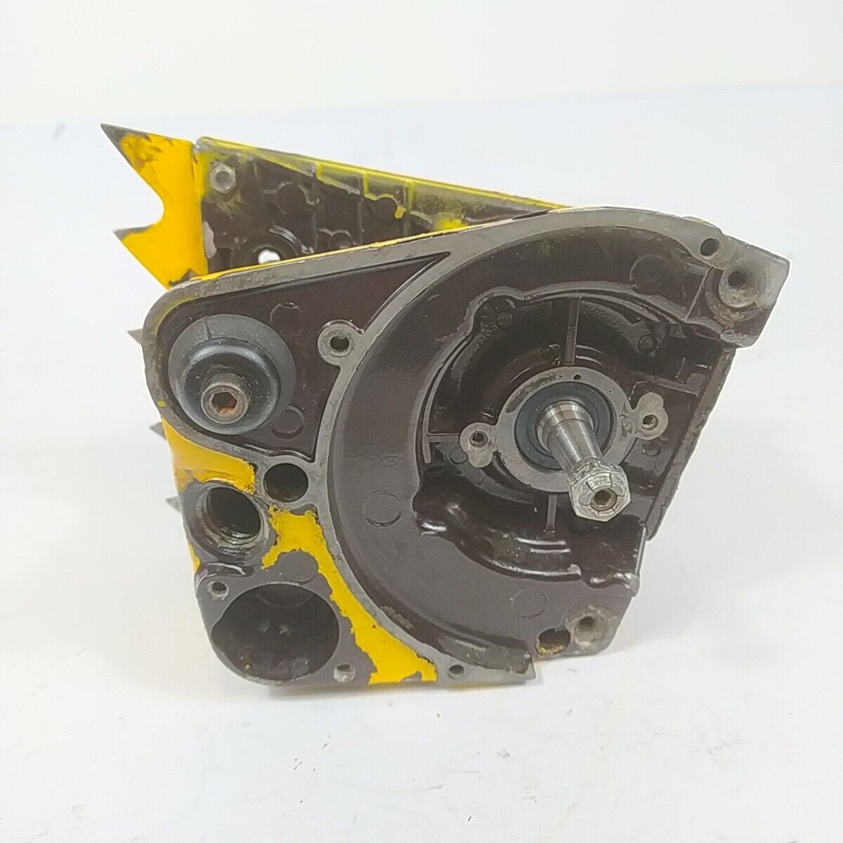 ALBERO MOTORE CARTER BASAMENTO CILINDRO PER MOTOSEGA ALPINA PROF 55 E CP 55