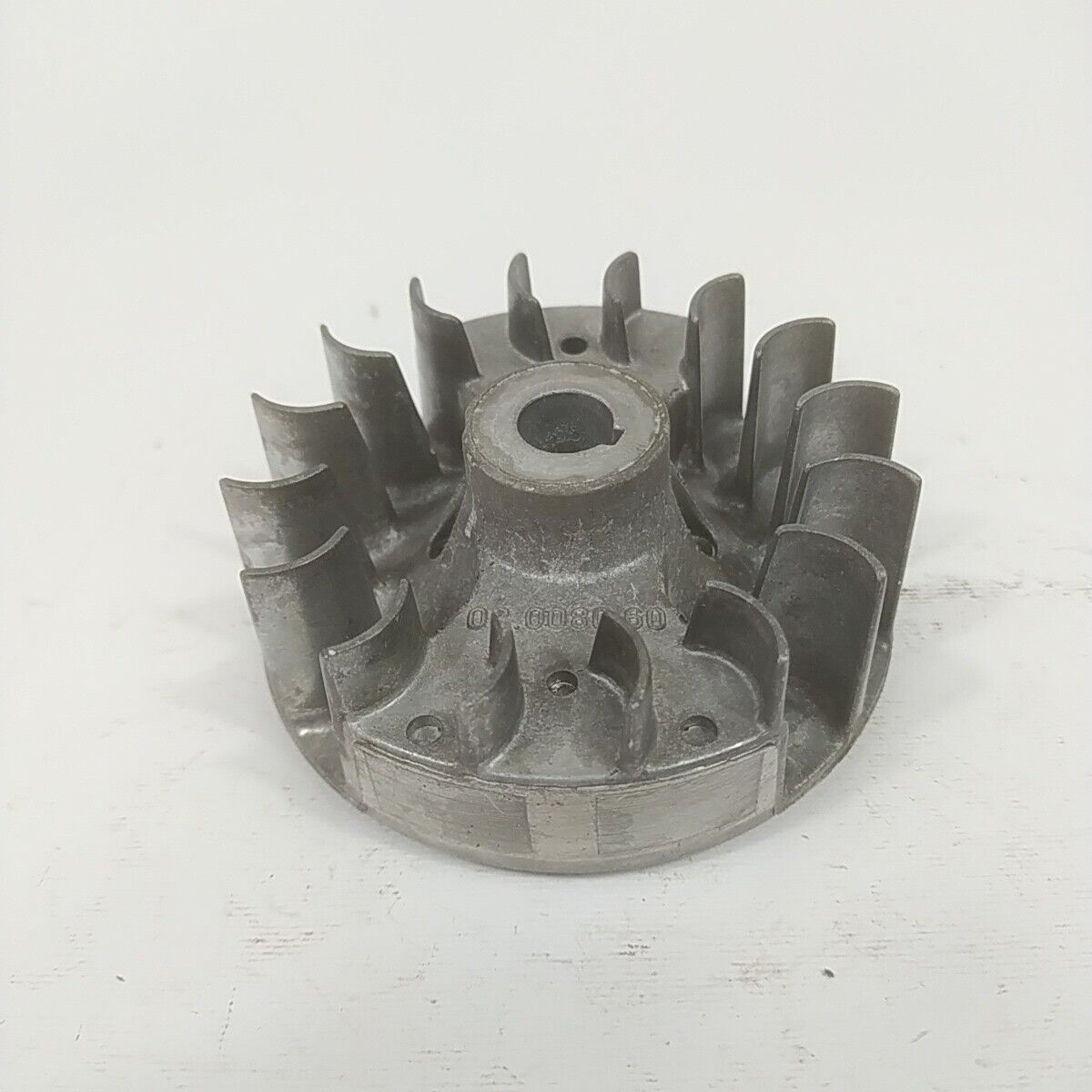 Ricambio per decespugliatore EFCO 8250 VOLANO MAGNETICO DI AVVIAMENTO usato