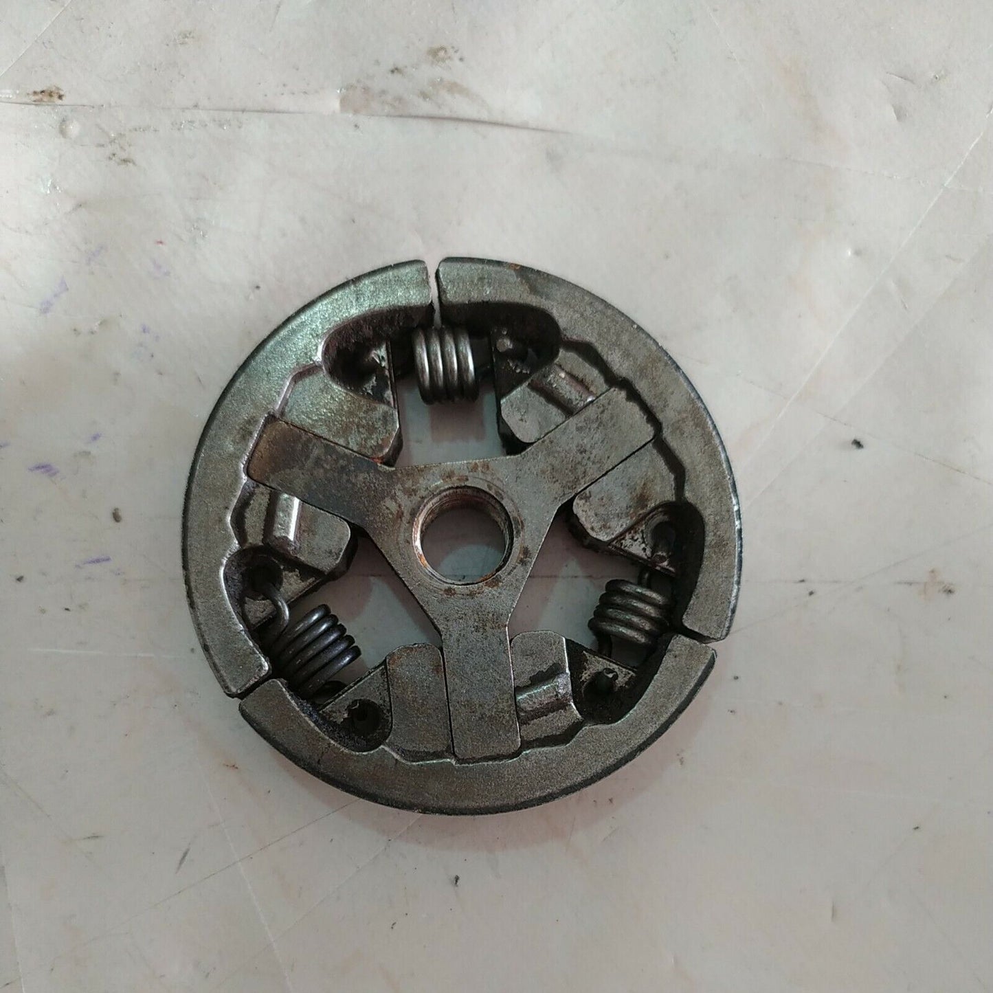 CAMPANA E FRIZIONE completo ORIGINALE PER MOTOSEGA SOLO 646 ricambi usati
