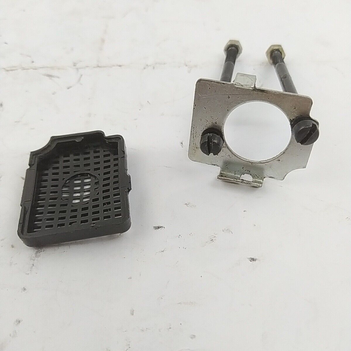MOTOSEGA ALPINA A 70 0-70 ricambio SUPPORTO FILTRO aria e CARBURATORE usato