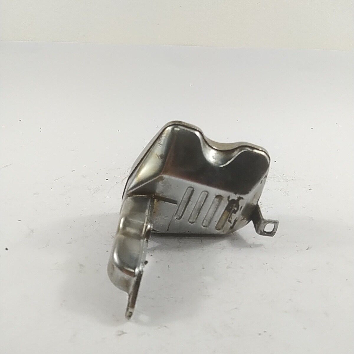 ricambio MARMITTA SILENZIATORE DI SCARICO PER MOTOSEGA ALPINA CASTOR 41 40 usati