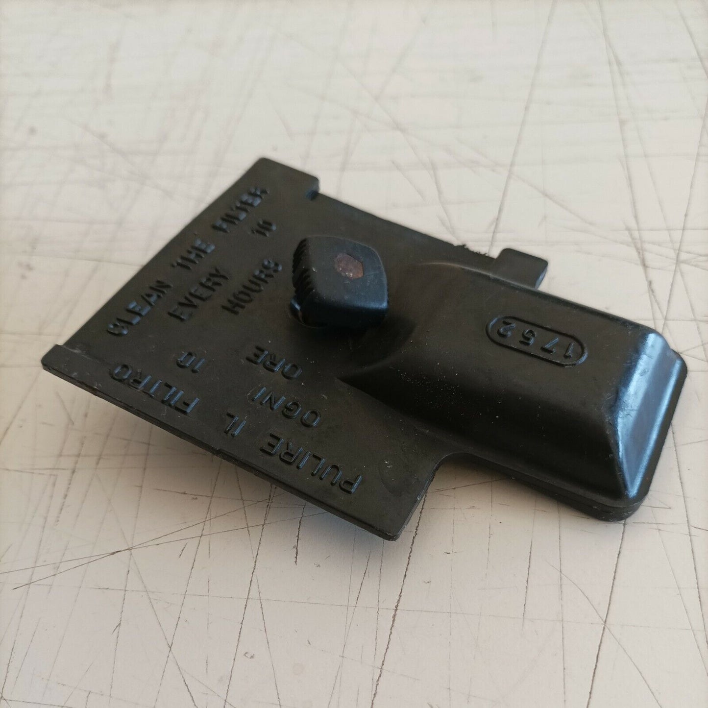 ricambio usato COPERCHIO FILTRO ARIA ORIGINALE PER MOTOSEGA ALPINA CASTOR C 40