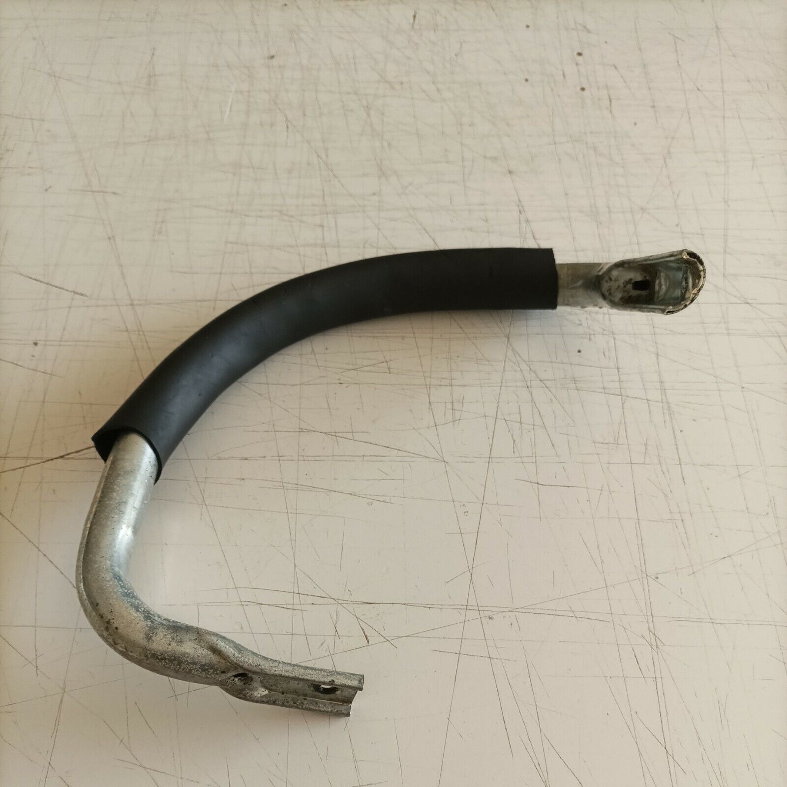 IMPUGNATURA MANIGLIA SUPERIORE COMPLETA MOTOSEGA MCCULLOCH PM 484 ricambi usati