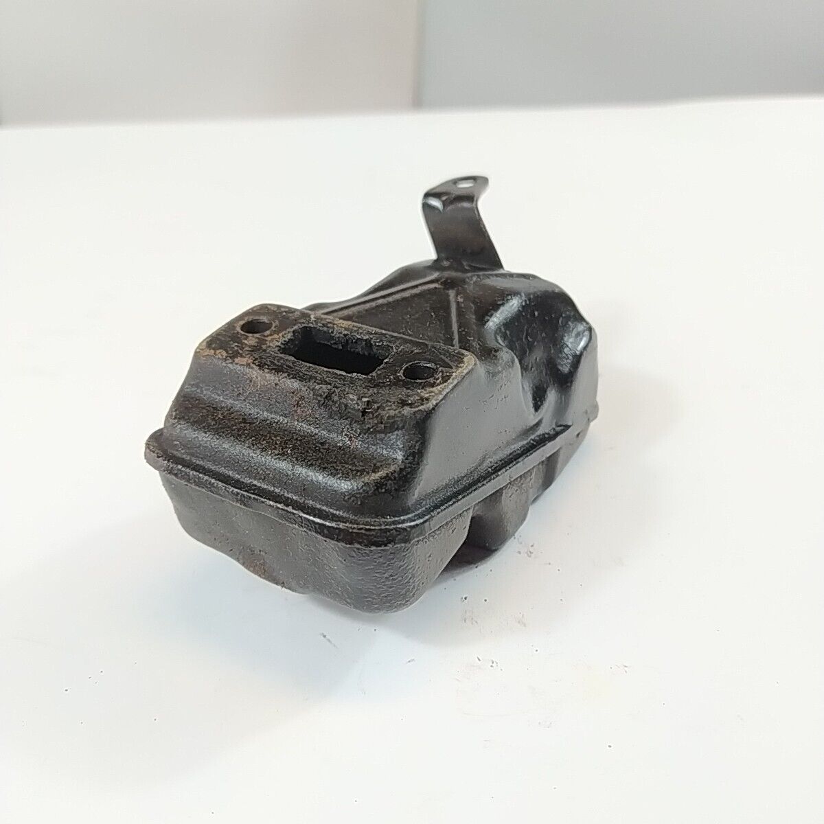 Ricambio SILENZIATORE MARMITTA usato per decespugliatore Komatsu ZENOAH G3K