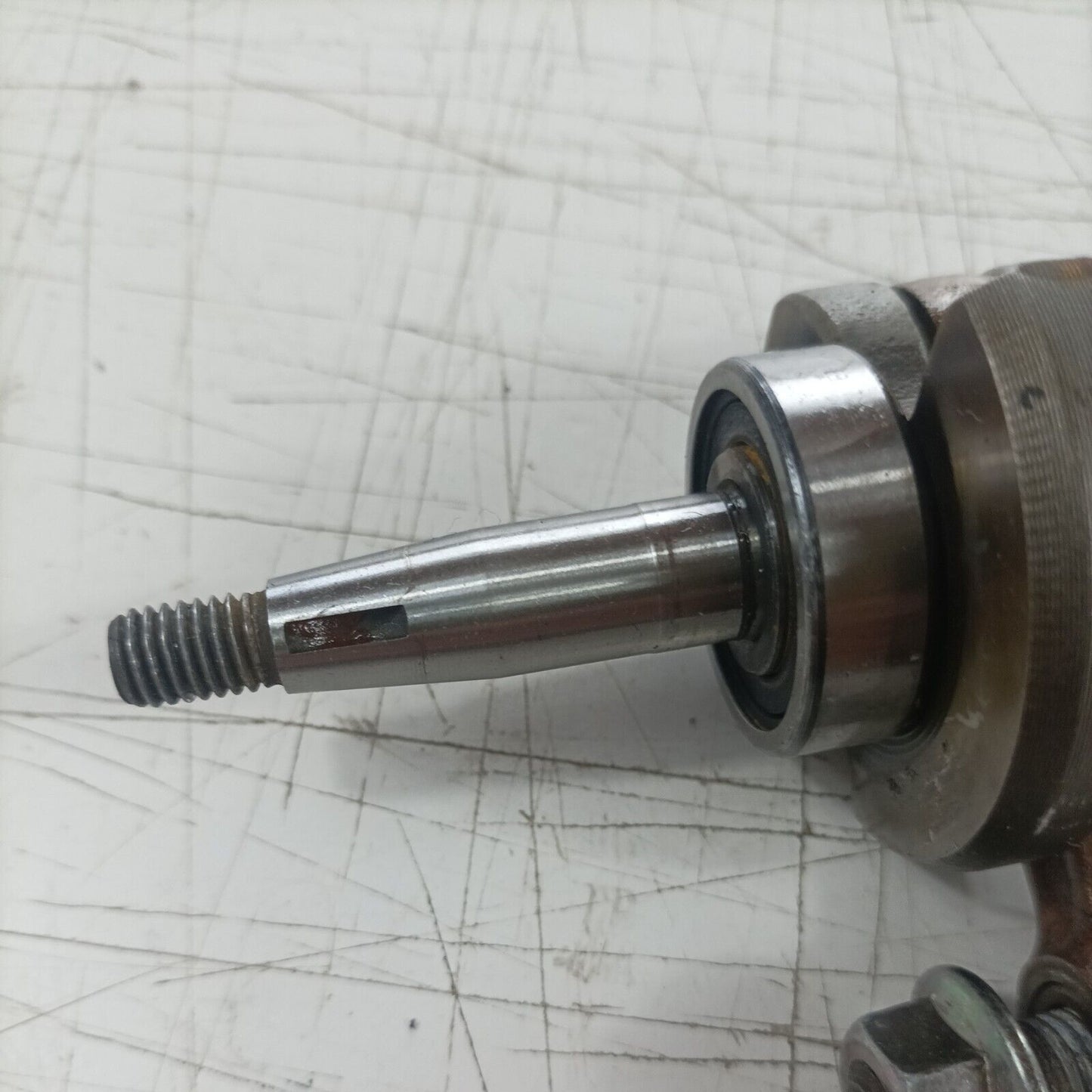 ricambio usato ALBERO MOTORE ORIGINALE COMPLETO PER MOTOSEGA ALPINA PROF 45
