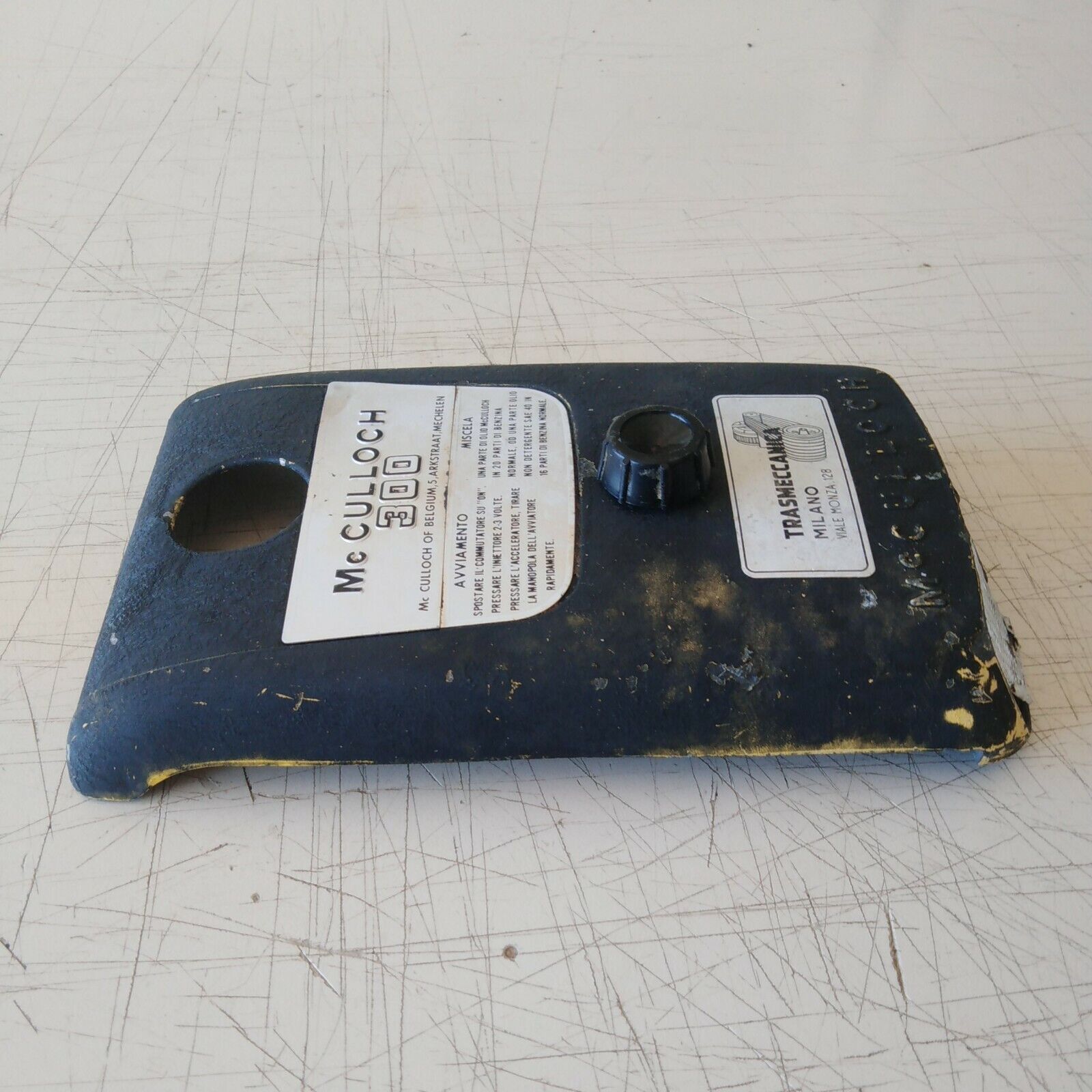 CARTER COPERCHIO filtro aria e motore PER MOTOSEGA McCULLOCH 300 ricambi usati