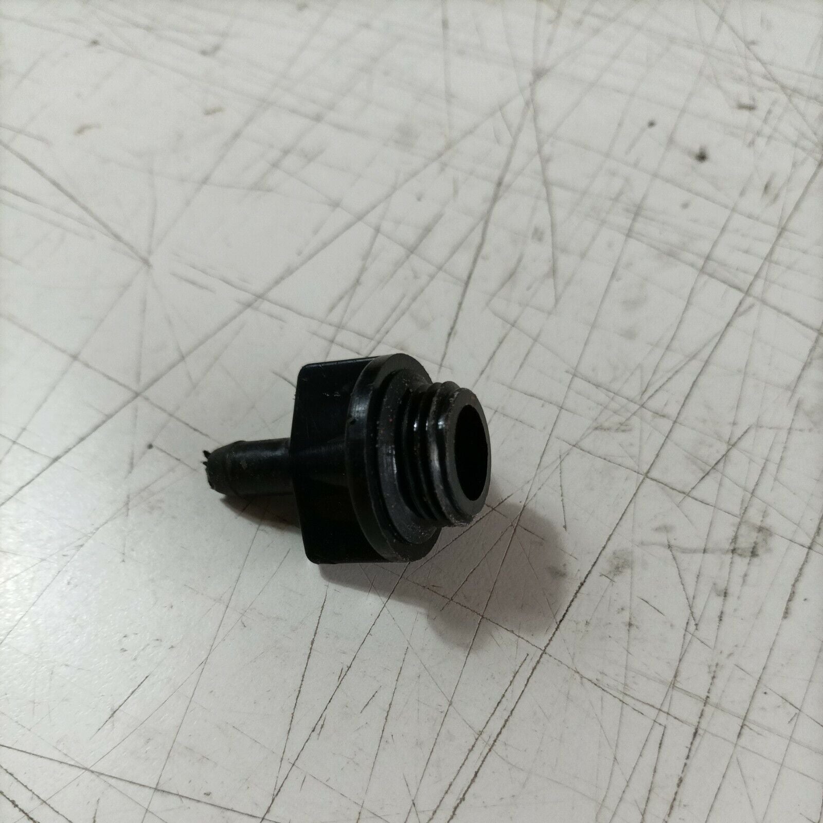 TAPPO OLIO MOTORE PER KRAMER 500 LR 410 ANNO 1979 MOTORE ROTAX ricambi usati