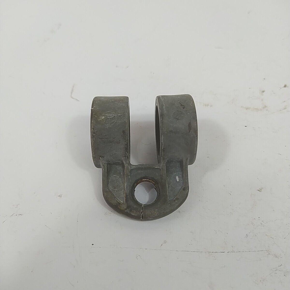 Ricambio per decespugliatore EFCO 8250 SUPPORTO ASTA BRETELLE IMBRACATURA usato