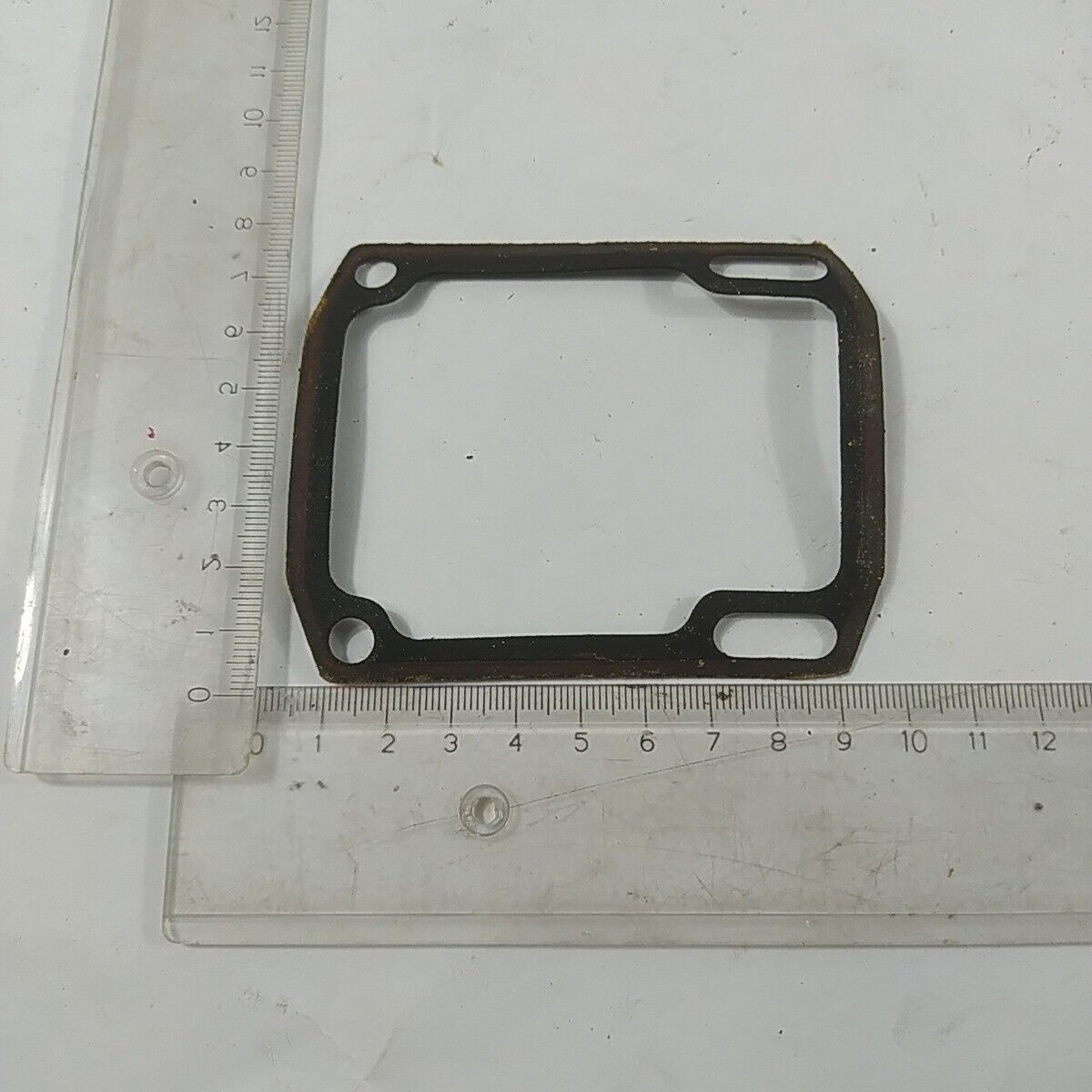 Ricambi COPERCHIO SERBATOIO OLIO PER MOTOSEGA MCCULLOCH PRO MAC 555 usati