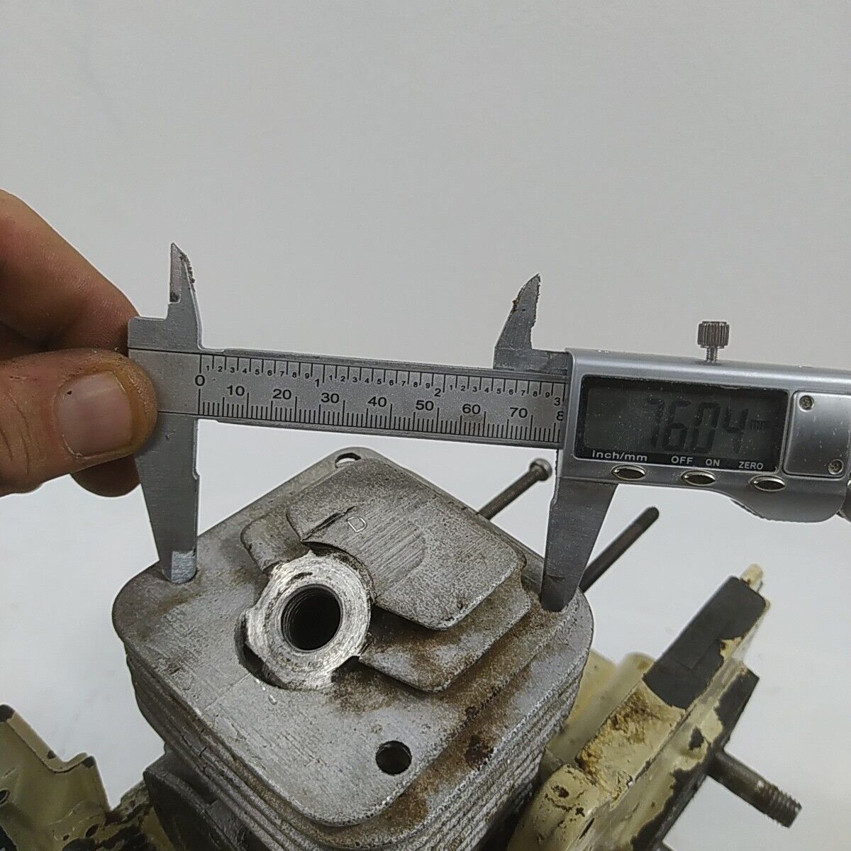 Ricambi per MOTOSEGA BLITZ 600 OLEO MAC 260 usati KIT CILINDRO E PISTONE MOTORE