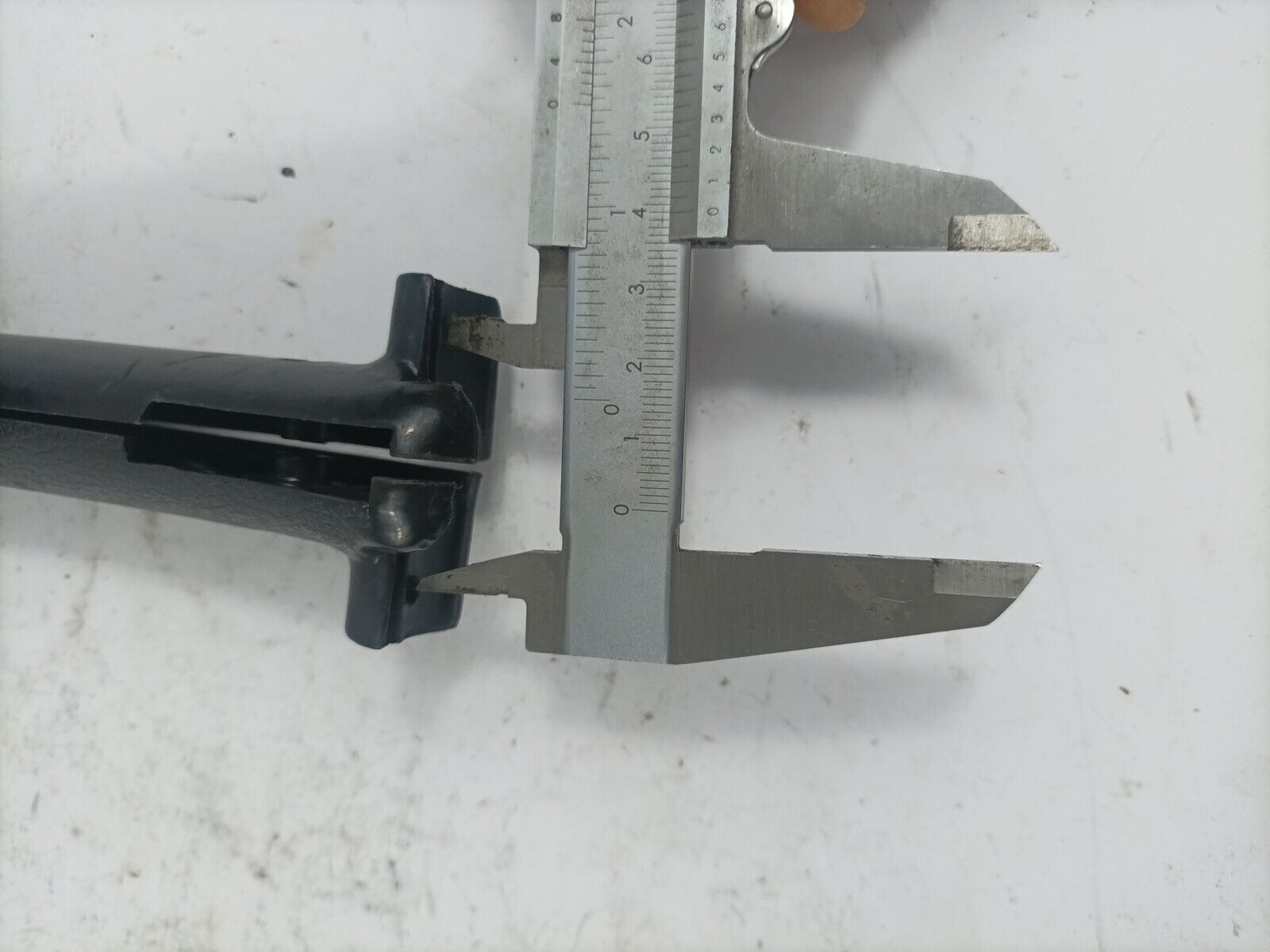 ricambio IMPUGNATURA MANIGLIA COMANDI MANICO PER motosega ALPINA CASTOR 40 usati