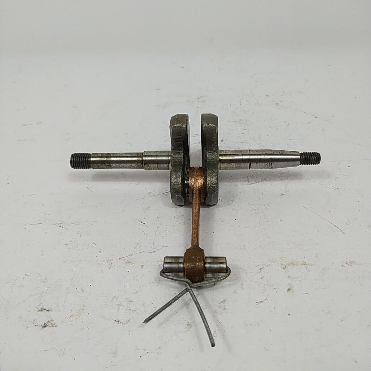 Albero motore originale completo PER MOTOSEGA ALPINA CASTOR 40 41 ricambi usati