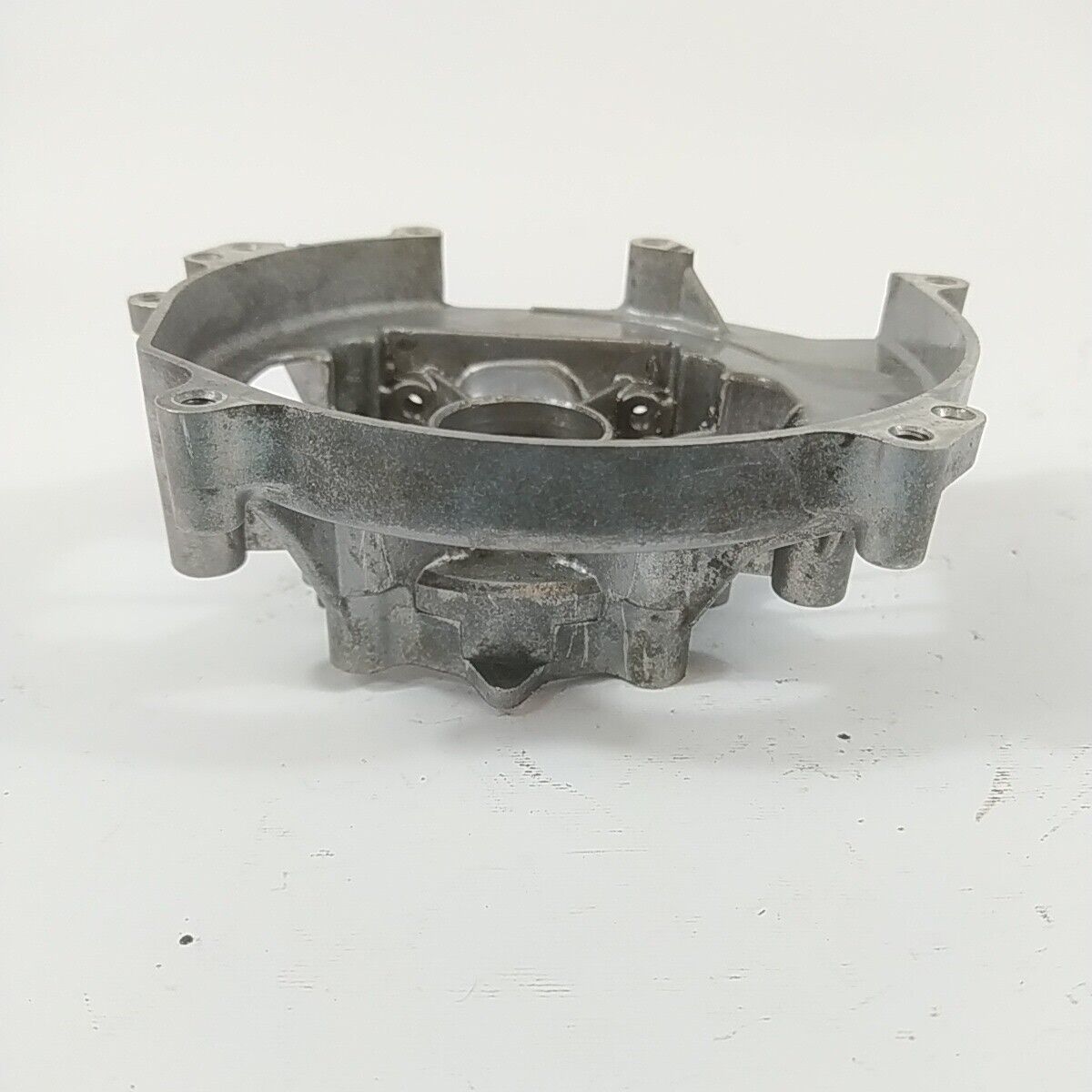 Ricambio CARTER BASAMENTO MOTORE usato per decespugliatore MITSUBISHI MARUYAMA