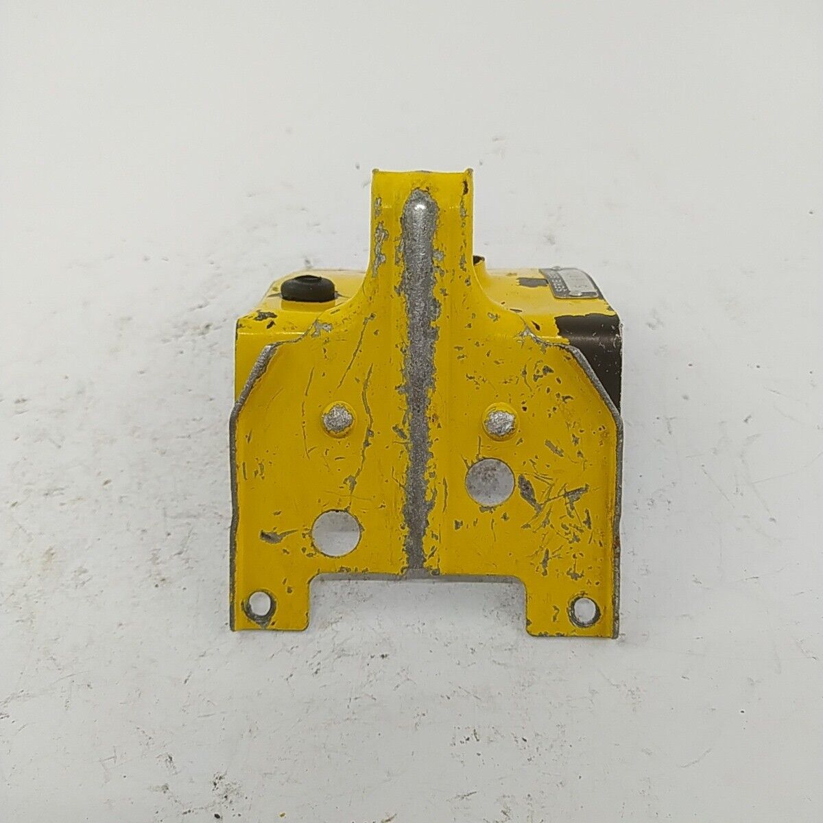 ricambio COPERCHIO COPRI MOTORE TELAIO MANICO Per motosega ALPINA PROF 70 usati