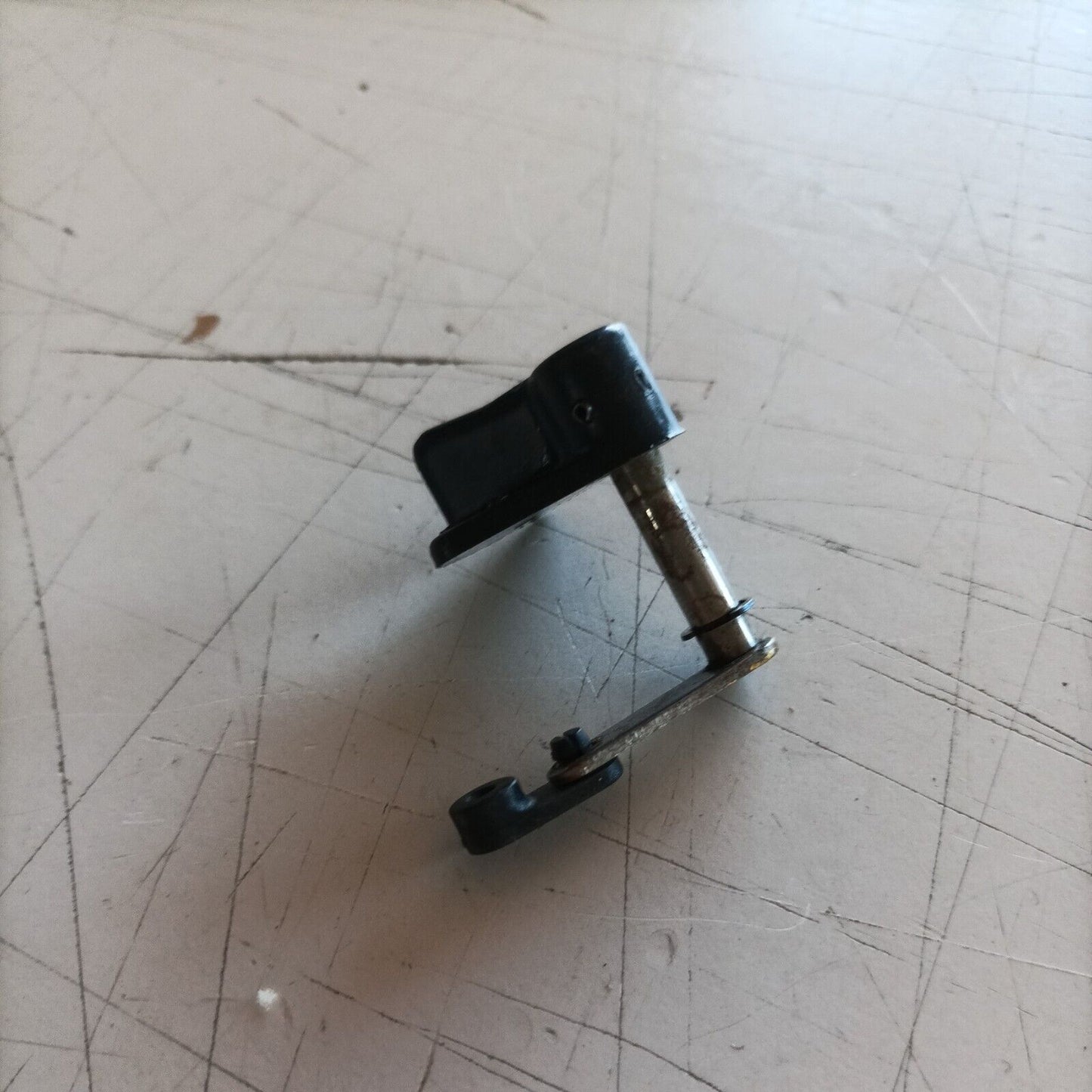 MOTOSEGA OLEO MAC 350 A LEVA INSERIMENTO aria CARBURATORE PER AVVIAMENTO usato