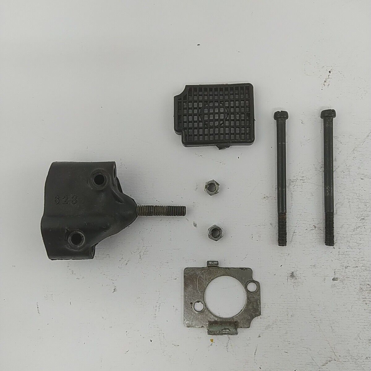 ricambi COLLETTORE FILTRO ARIA CARBURATORE motosega castor ALPINA PROF 70 usati