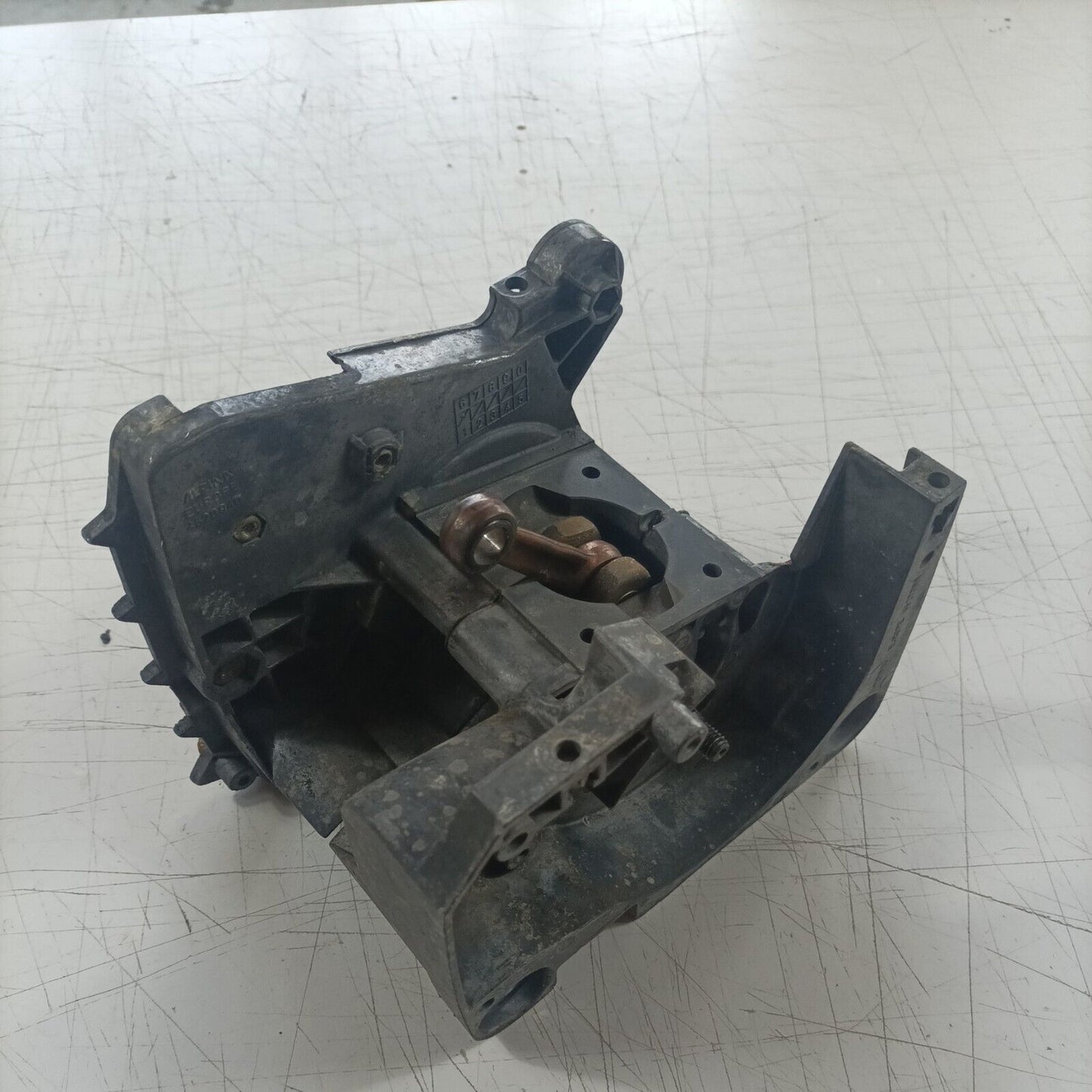 MOTOSEGA ALPINA P-400 ALBERO MOTORE E CARTER BASAMENTO CILINDRO COMPLETO