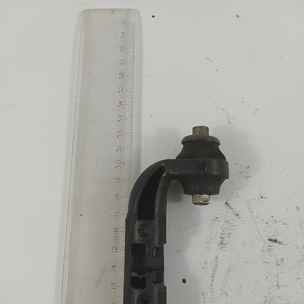 ricambio MANIGLIA IMPUGNATURA MANICO LATO PER MOTOSEGA ALPINA CASTOR 41 40 usati