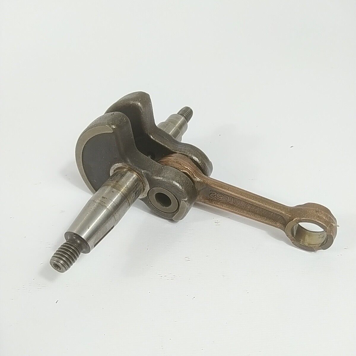 Ricambio ALBERO MOTORE usato per decespugliatore MITSUBISHI TL 52